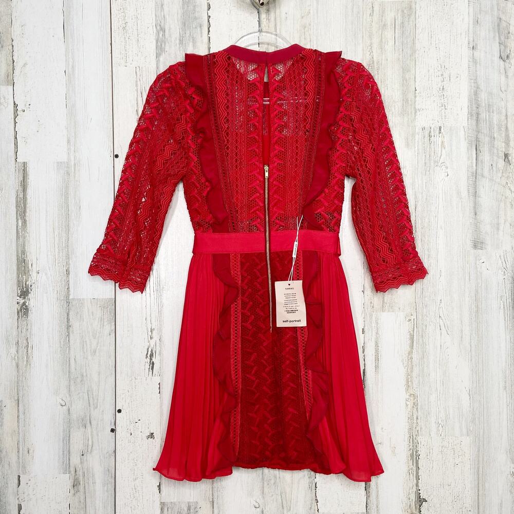 NWT Self-Portrait Red Geometric Lace Dress Guipure Crochet Preppy Twee Size 2 - Picture 10 of 16